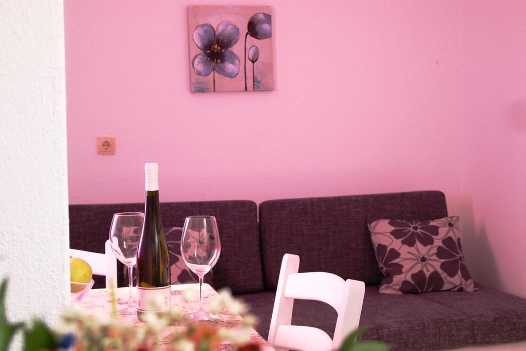 Apartment Old Town Макарска Стая снимка